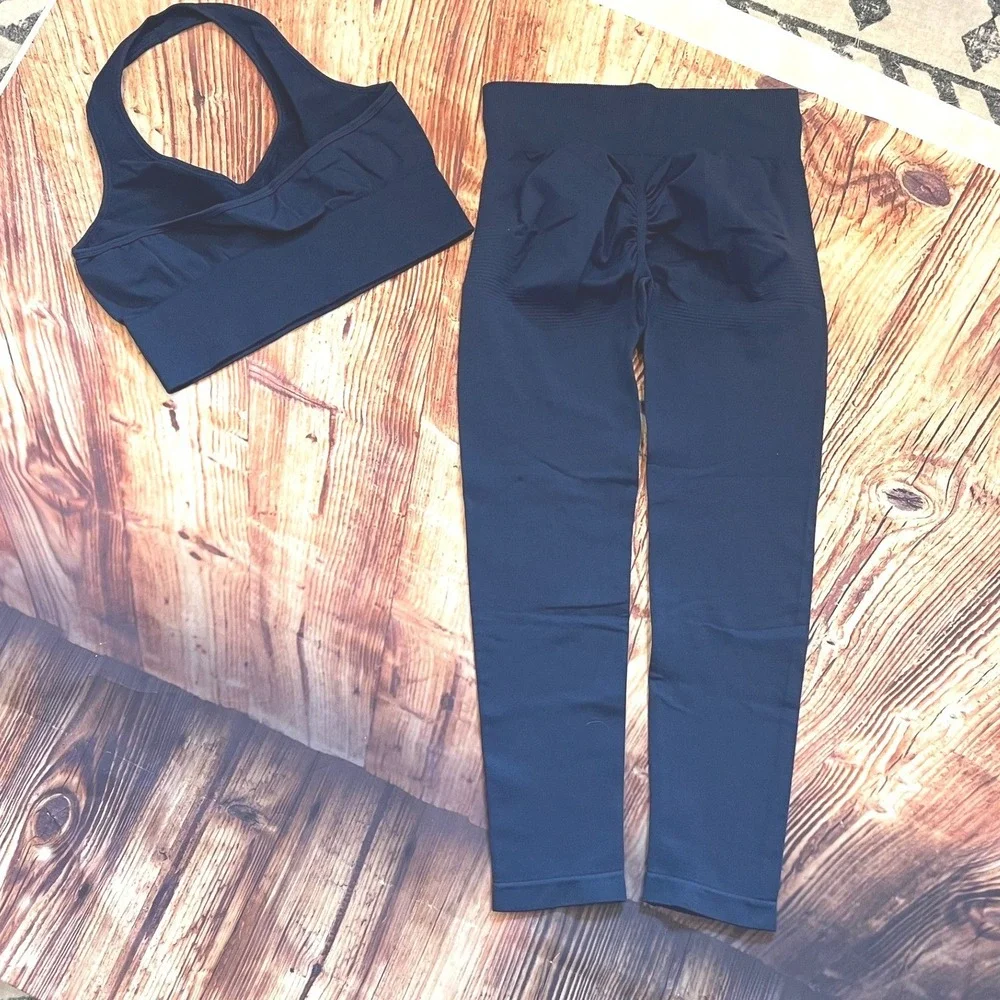 Navy Blue Seamless‎ Ribbed Activewear Set Halter Bra & Scrunch Leggings Large
